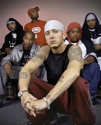 D12