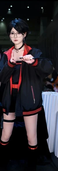 Cosplayer Sarada