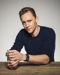 Tom Hiddleston 