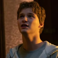 Ethan Russell