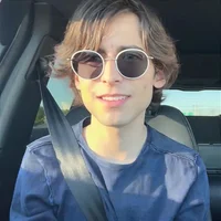 Aidan gallagher 