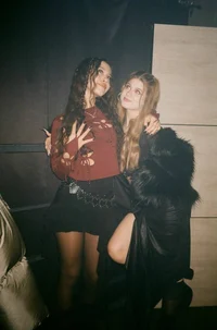 Милана и Лера 