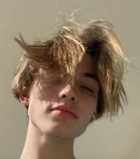 IG Grayson Hawthorne