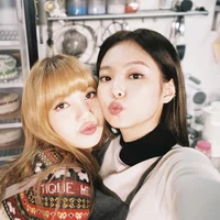 JenLisa