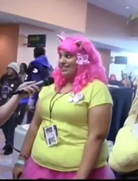 Chubby pinkie pie 