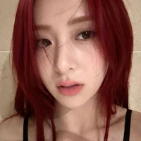 huh yunjin