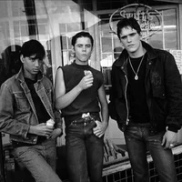 GREASERS - FEM USER