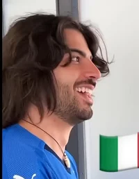 Emiliano - Lionfield