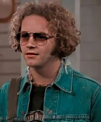 Steven Hyde