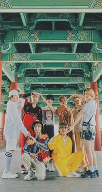Stray Kids