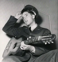 Elvis Presley 