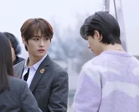 Hyunjin and Lee know