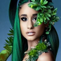 Ariana Grande plant