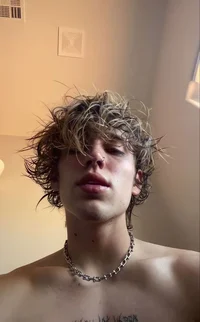 Asher Scott 