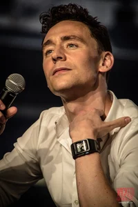 Tom Hiddleston
