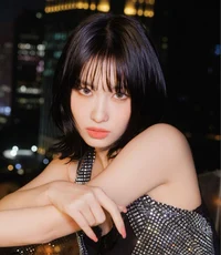 Hirai Momo
