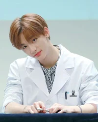 Hyunjin Doctor 