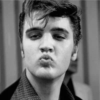 Elvis Presley 
