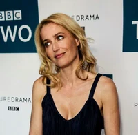 Gillian Anderson