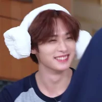 Lee know