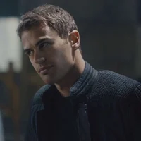 Tobias Eaton