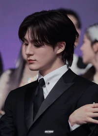 lee jeno