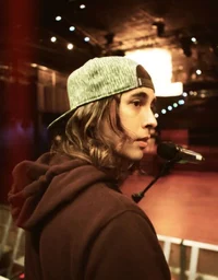 Vic Fuentes 