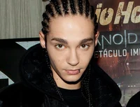 TOM KAULITZ