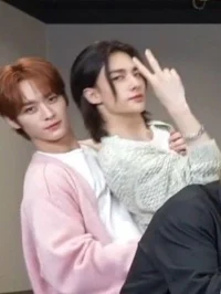 Hyunjin and Minho