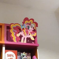 Pinky pie
