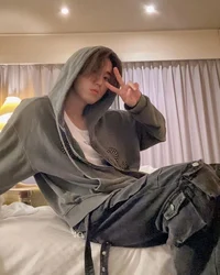 Jisung 
