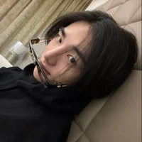 hwang hyunjin