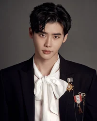 Lee Jong Suk