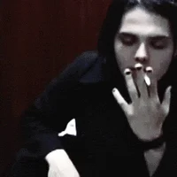 Gerard way room mate