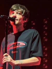 Louis Tomlinson 