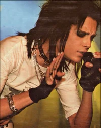 bill kaulitz-kiss
