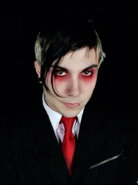 Vampire Frank Iero