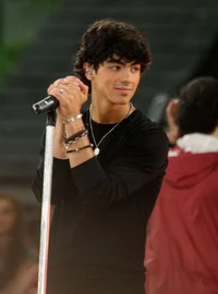 Joe Jonas