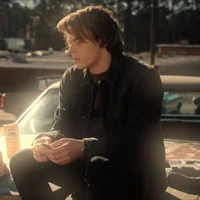Jonathan Byers 