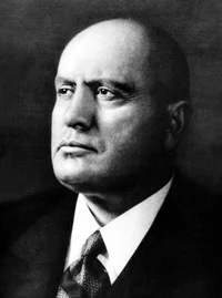 Benito-Mussolini 