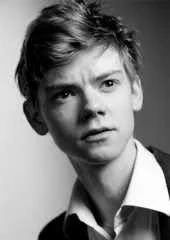 Thomas Sangster 