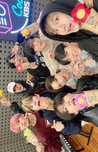 Skz Enhypen step bro