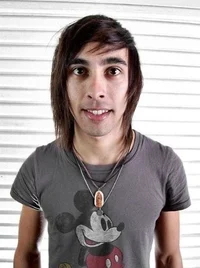 Vic Fuentes