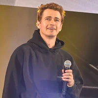 Hayden Christensen