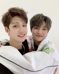 Bang Chan y Jeongin 
