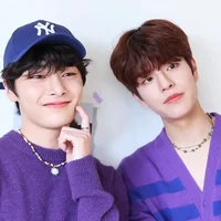 Jeongin y Seungmin 