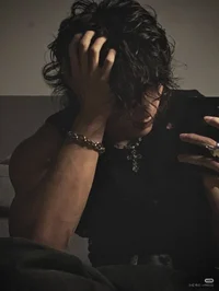Ethan 