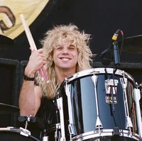 004-Steven Adler