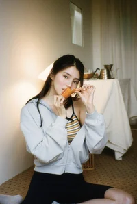 Han so-hee