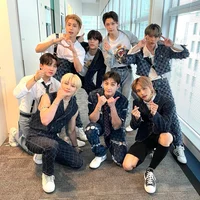 17- Stray kids